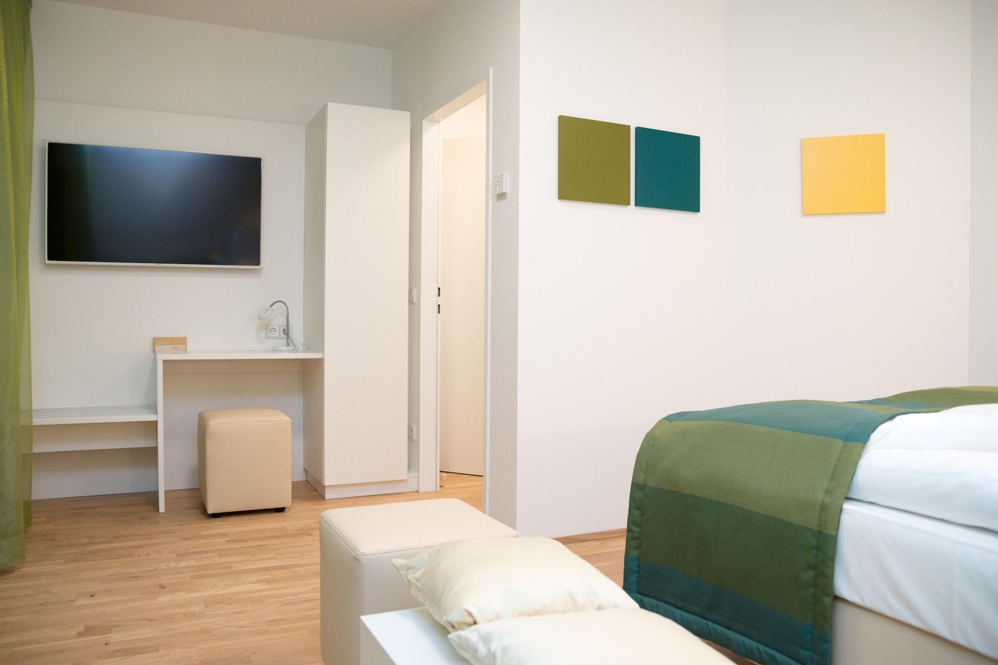 Smart Apart Living - Wien Hauptbahnhof Luaran gambar